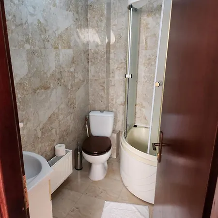 Casa Donau Guest house