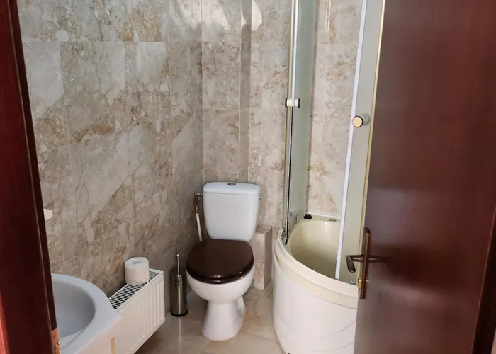 Casa Donau בית הארחה